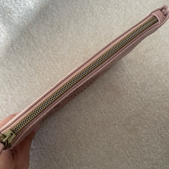 Wristlet - Picture 2 of 4